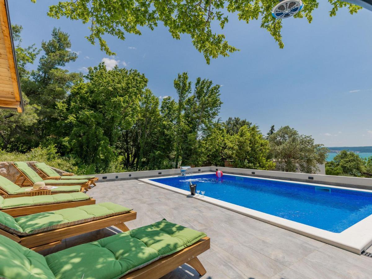 Apartment Maja - Srd423 By Interhome มาสเลนีซา ภายนอก รูปภาพ